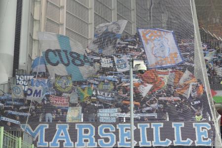 12-LENS-OM 03.jpg